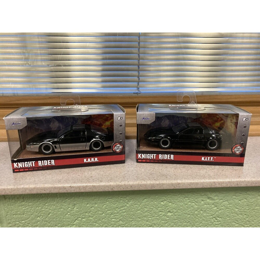 Set of 2 - Jada Toys Hollywood Rides Knight Rider KITT & KARR Diecast 1/32 Scale